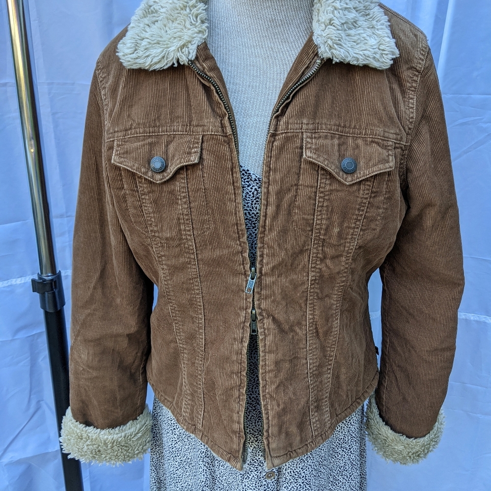 Abercrombie and Fitch Corduroy Shearling Jacket - Picture 5 of 8